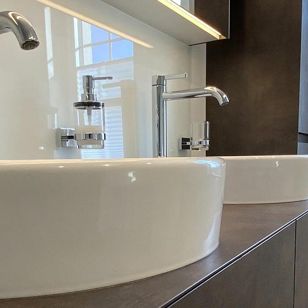 Bad Sanierung, Nesselnbach